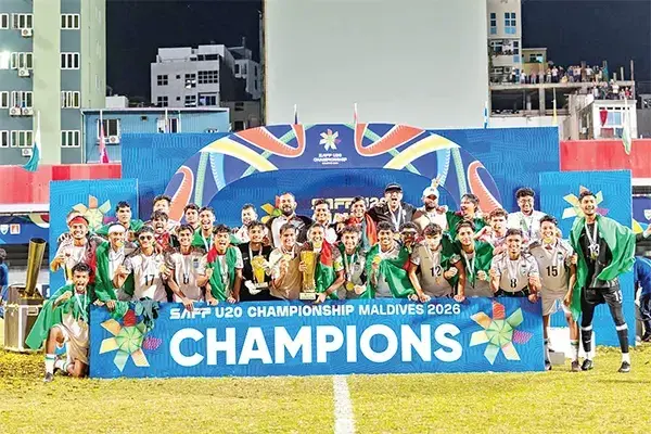 ৪-৩ ব্যবধানে হারিয়ে সাফ অনূর্ধ্ব-২০ চ্যাম্পিয়ন বাংলাদেশ দল